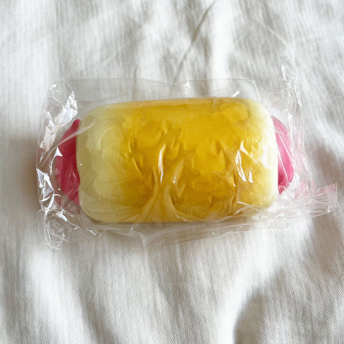 nunu piggy roll squishy