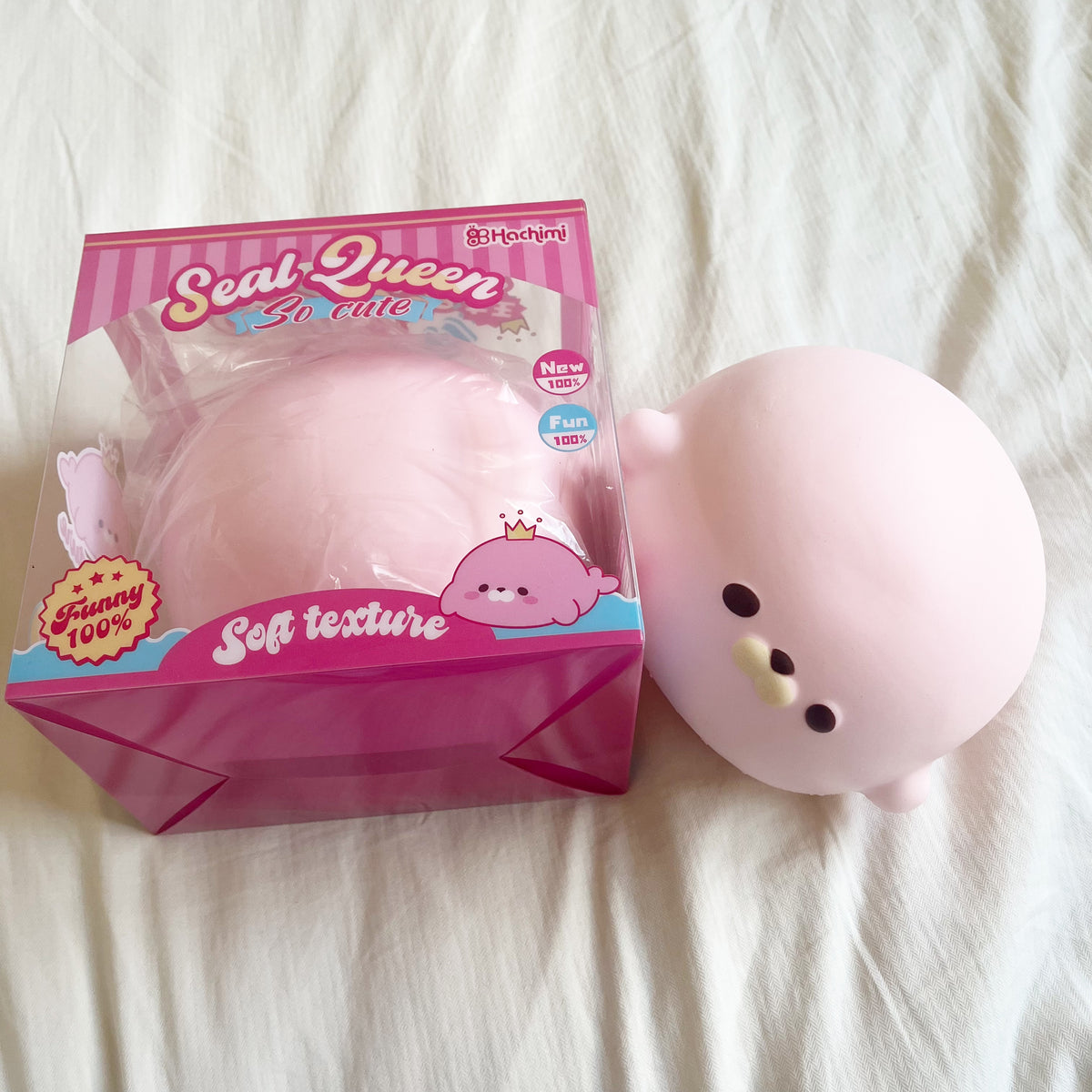 hachimi queen seal squishy - pink