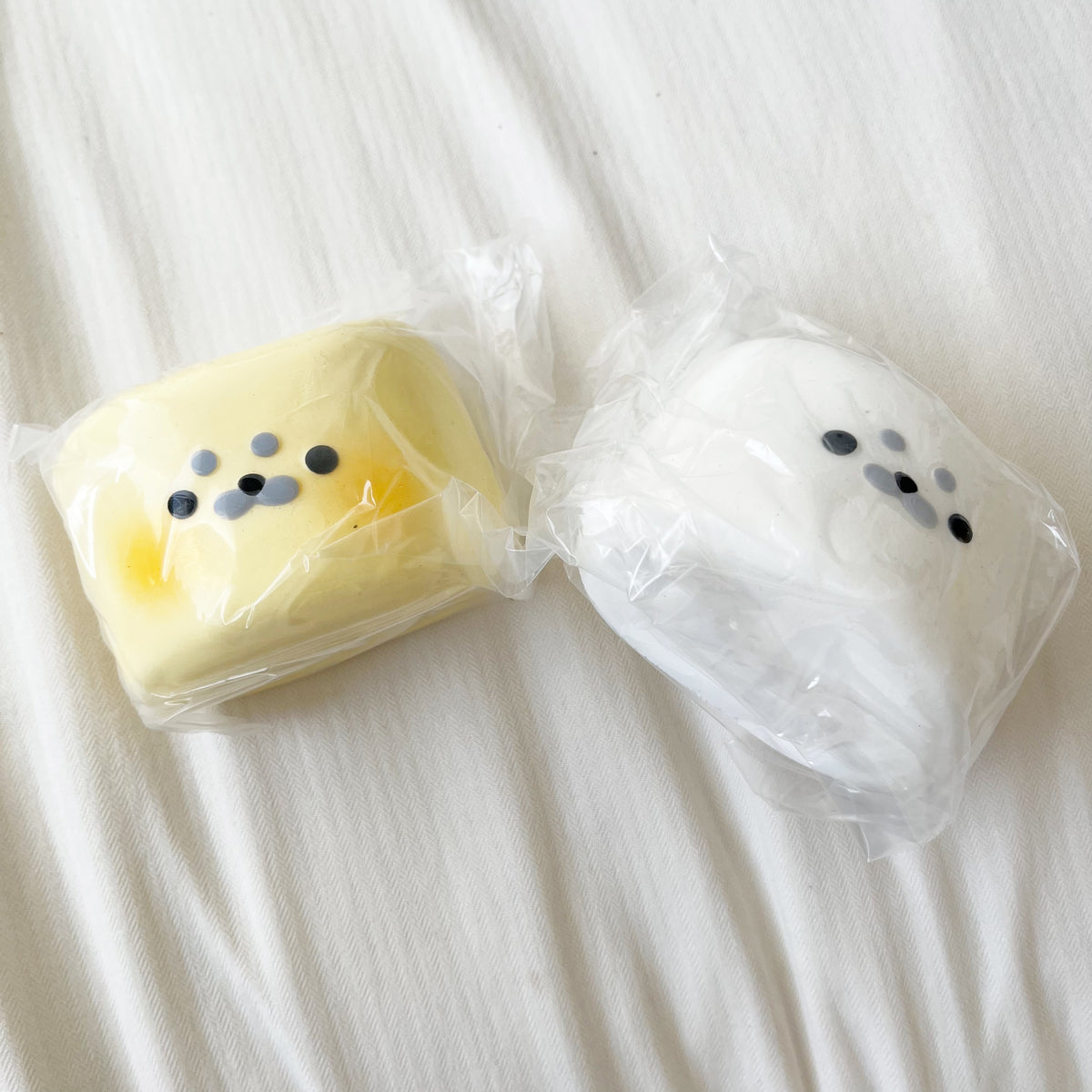 hachimi seal bread squishy