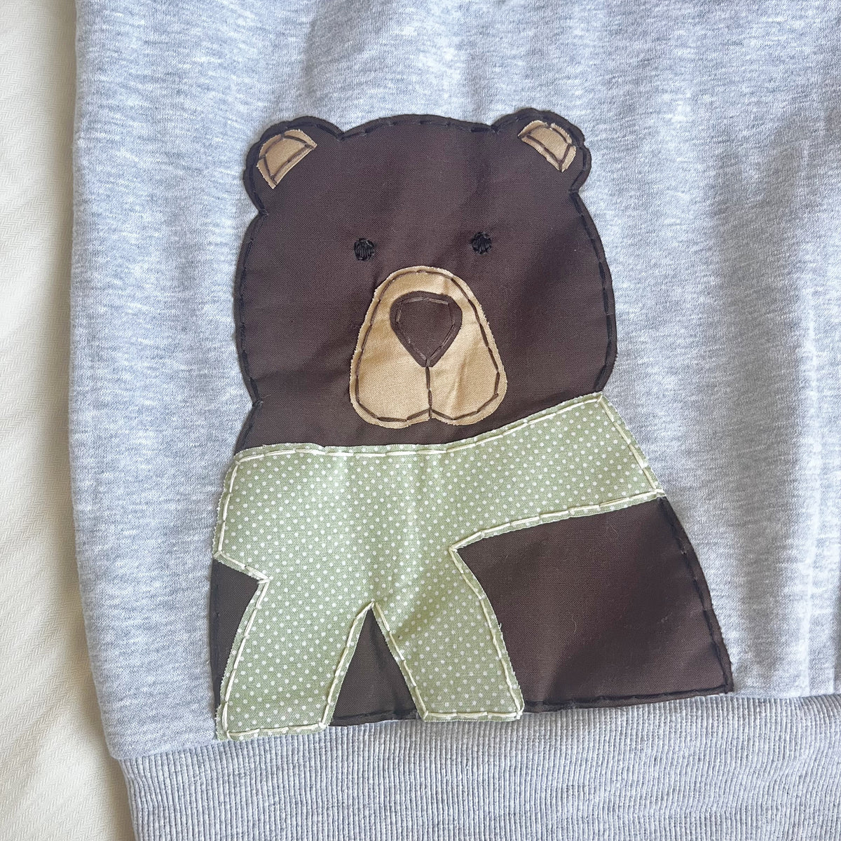 bear and bugs patchwork hoodie - medium