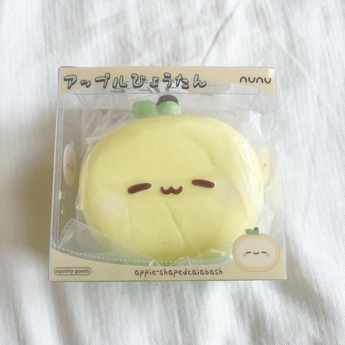 nunu apple squishy