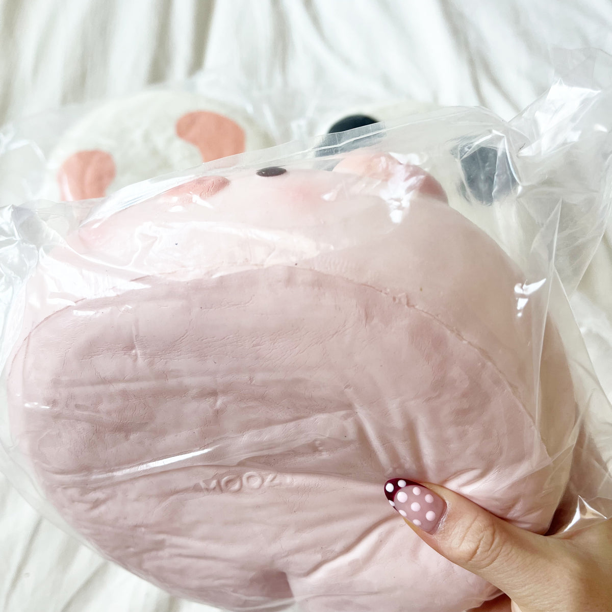 moozy extra jumbo pig squishy